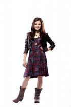 Lucy Hale : lucyhale_1302031227.jpg