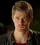 Luke Mitchell : luke-mitchell-1423509386.jpg