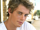 Luke Mitchell : lukemitchell_1278112573.jpg