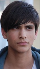 Luke Pasqualino : lukepasqualino_1233907516.jpg