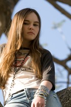 Madeline Carroll : madelinecarroll_1299178867.jpg