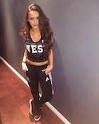 Madison Pettis : madison-pettis-1457609761.jpg