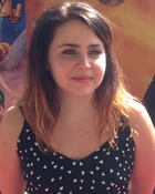 Mae Whitman : mae-whitman-1428174869.jpg