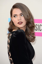 Maia Mitchell : maia-mitchell-1385404424.jpg