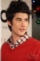 Mario Maurer : mario-maurer-1321042284.jpg