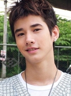 Mario Maurer : mariomaurer_1306758926.jpg