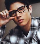 Mario Maurer : mariomaurer_1306758933.jpg