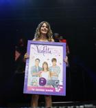 Martina Stoessel : martina-stoessel-1372877489.jpg