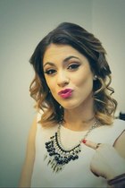 Martina Stoessel : martina-stoessel-1385906895.jpg