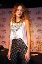 Martina Stoessel : martina-stoessel-1395737343.jpg