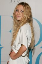 Mary-Kate Olsen : marykateolsen_1220531052.jpg