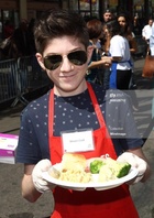 Mason Cook : mason-cook-1428110101.jpg