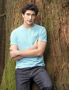 Matt Dallas : TI4U_u1155926598.jpg