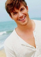 Matt Lanter : matt-lanter-1323550648.jpg