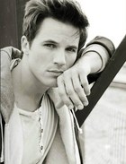 Matt Lanter : matt-lanter-1330179276.jpg