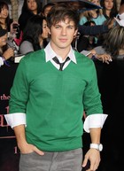 Matt Lanter : matt-lanter-1337382605.jpg