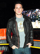 Matt Lanter : matt-lanter-1341020302.jpg