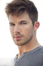 Matt Lanter : matt-lanter-1728141251.jpg