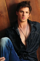 Matt Lanter : matt-lanter-1728141264.jpg