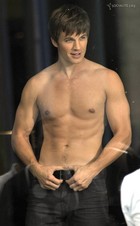 Matt Lanter : matt_lanter_1290542449.jpg