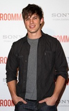 Matt Lanter : matt_lanter_1297213363.jpg