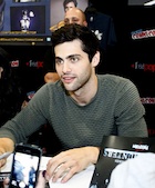 Matthew Daddario : matthew-daddario-1478193645.jpg