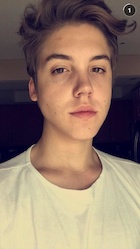 Matthew Espinosa : matthew-espinosa-1435025161.jpg