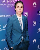 Matthew Espinosa : matthew-espinosa-1497206521.jpg