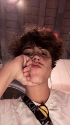 Matthew Espinosa : matthew-espinosa-1575446042.jpg