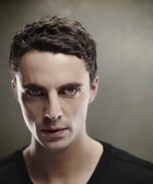 Matthew Goode : matthew-goode-1379960394.jpg