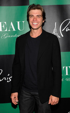 Matthew Lawrence : matthew-lawrence-1414412762.jpg