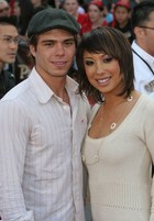 Matthew Lawrence : mattlawrence_1303663022.jpg