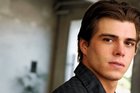 Matthew Lawrence : mattlawrence_1304305737.jpg