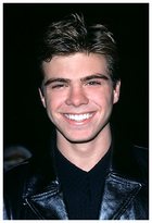 Matthew Lawrence : mlawr288.jpg