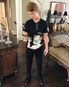 MattyB : mattyb-1480783180.jpg