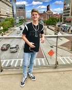 MattyB : mattyb-1504563820.jpg