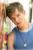 Max Thieriot : max_thieriot_1271587559.jpg