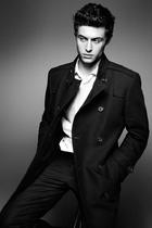 Max Irons : maxirons_1304963784.jpg