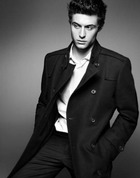 Max Irons : maxirons_1304963879.jpg