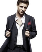 Max Irons : maxirons_1304963886.jpg