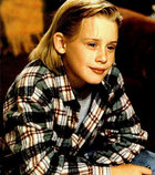 Macaulay Culkin : macaulay-culkin-1315945528.jpg