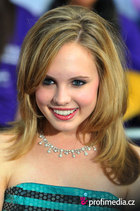 Meaghan Martin : meaghan_jette_martin_1307038904.jpg