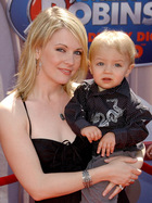 Melissa Joan Hart : melissajoanhart_1255483226.jpg