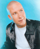 Michael Rosenbaum : mag28.jpg