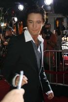 Michael Welch : michael_welch_1256144896.jpg