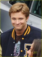 Michael Welch : michael_welch_1287933809.jpg