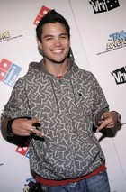 Michael Copon : michael-copon-1363975431.jpg