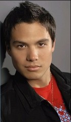 Michael Copon : michaelcopon_1215145812.jpg