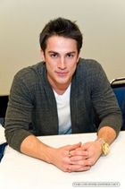 Michael Trevino : michael-trevino-1331403358.jpg