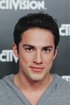 Michael Trevino : michael-trevino-1406306894.jpg